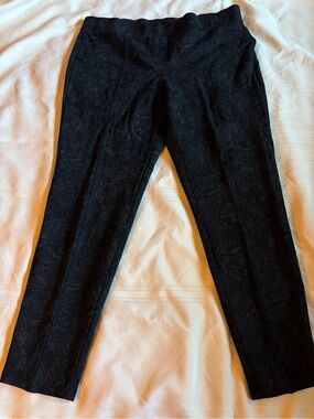 Style & Co. Black Paisley-Textured Pull-On Skinny Pants